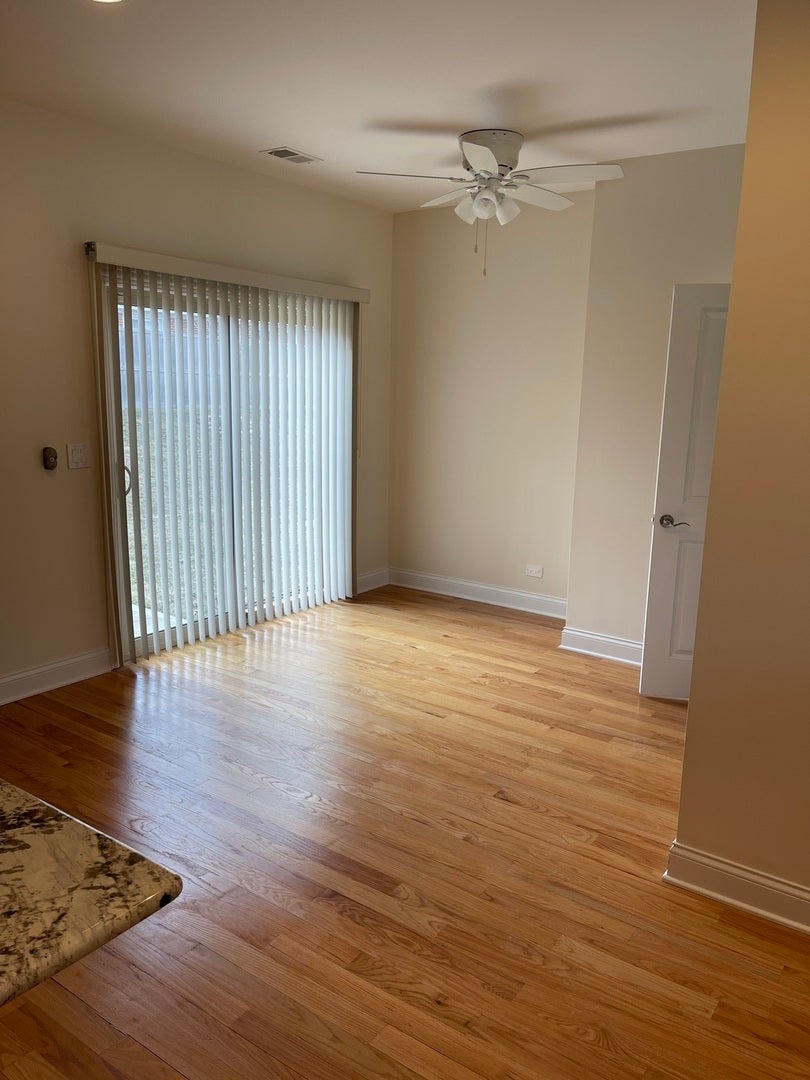 908 East Street, Lemont, IL 60439 908 East Street, Lemont, IL 60439
