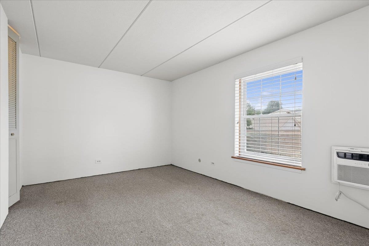 5125 Blodgett Avenue, #218T, Downers Grove, IL 60515