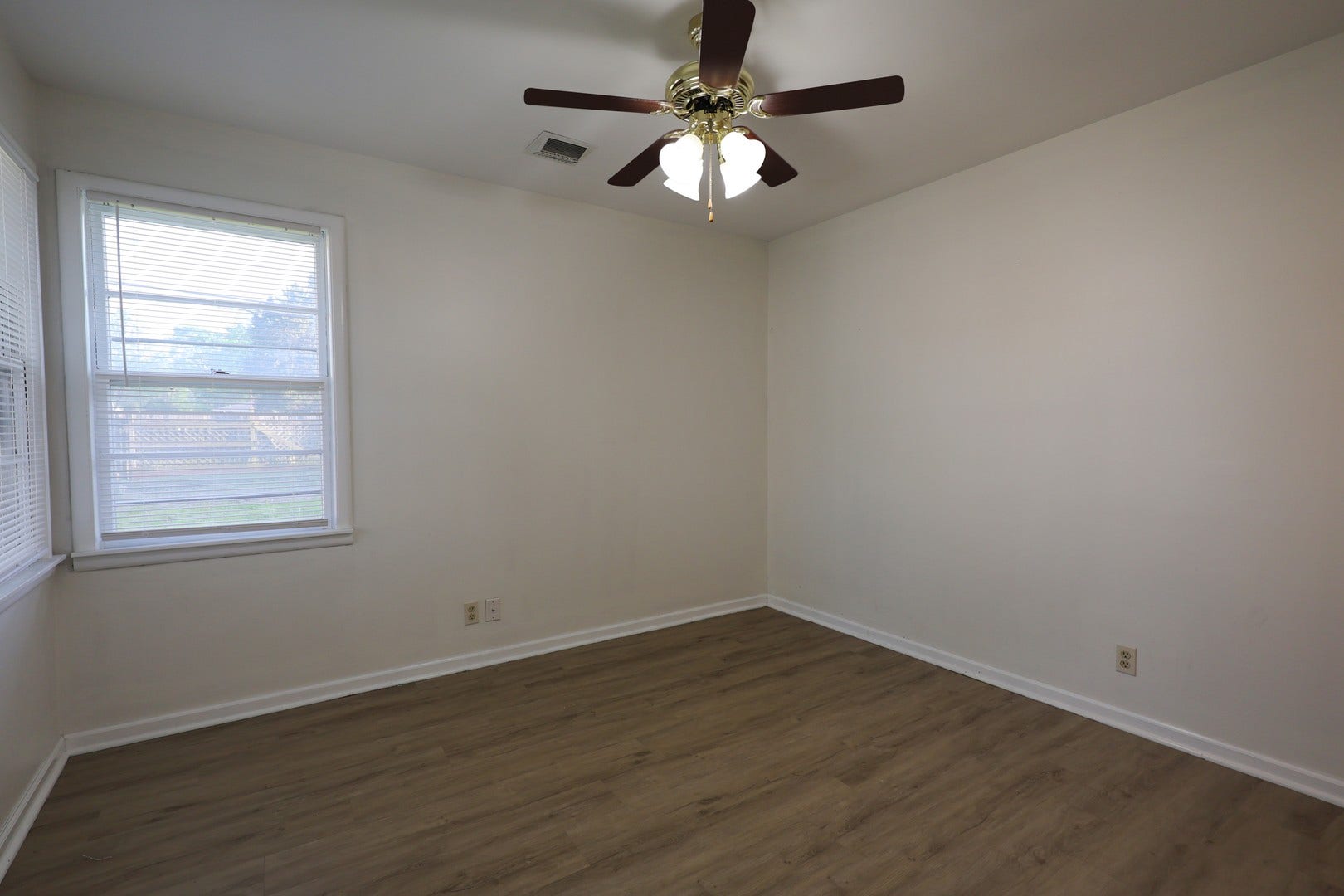 2414 Garden Street, Joliet, IL 60435