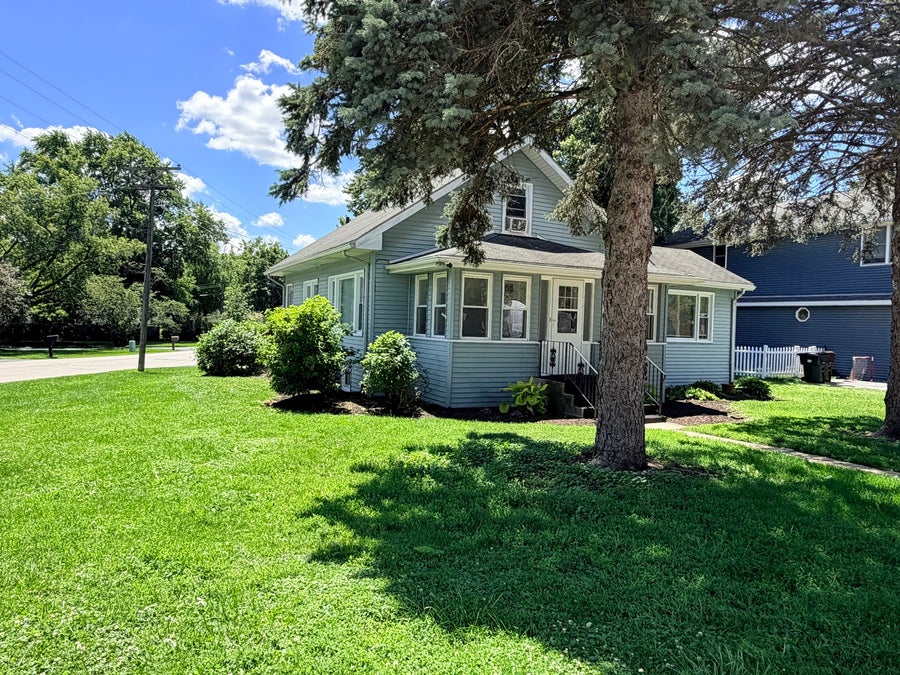 Property photo for 11105 Denny Avenue, Mokena, IL