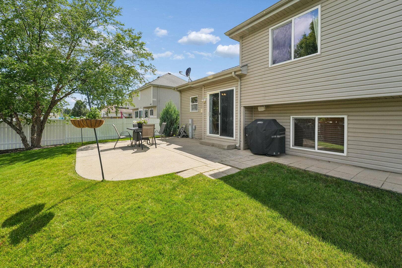 24857 Buttercup Lane, Manhattan, IL 60442 24857 Buttercup Lane, Manhattan, IL 60442