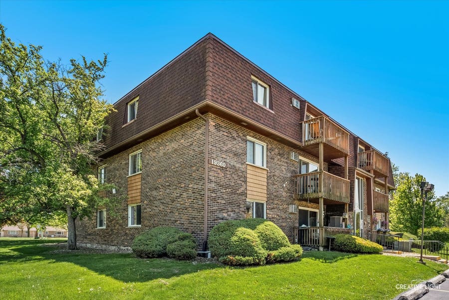 Property photo for 19360 Wolf Road, #9, Mokena, IL
