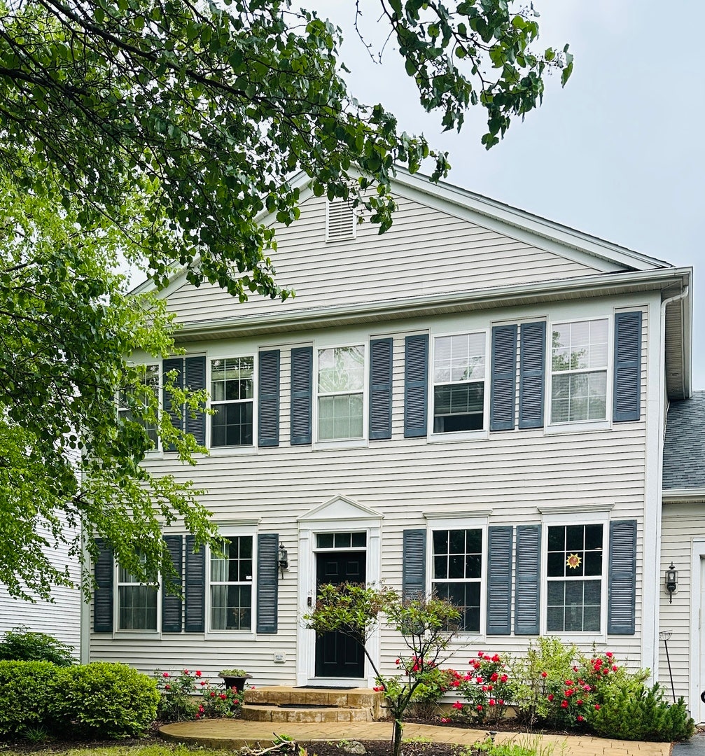1582 Manhattan Street, Bolingbrook, IL 60490 1582 Manhattan Street, Bolingbrook, IL 60490