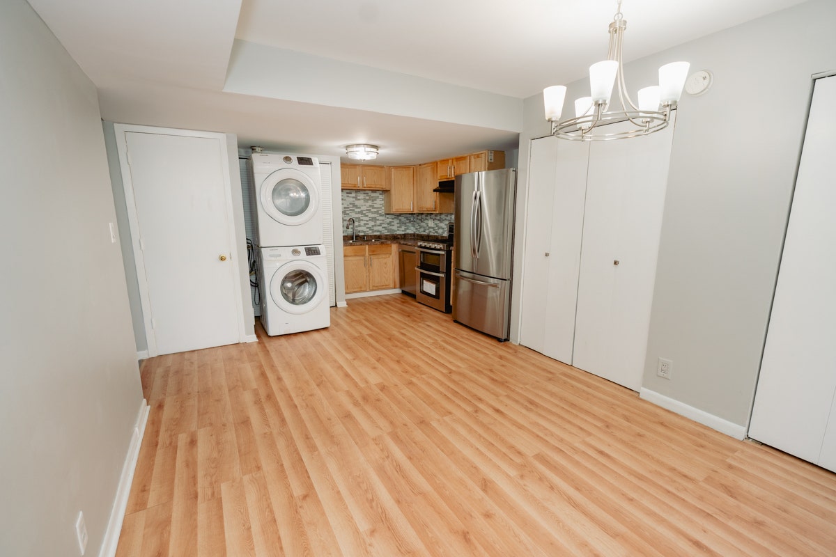 10W Fernwood Drive, Bolingbrook, IL 60440 10W Fernwood Drive, Bolingbrook, IL 60440