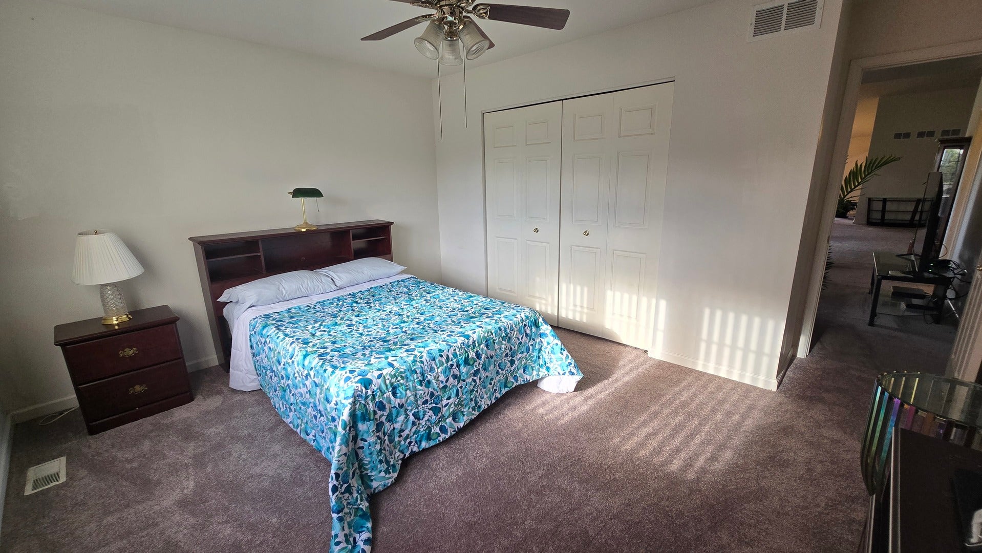 53 Odyssey Drive, Tinley Park, IL 60477 53 Odyssey Drive, Tinley Park, IL 60477