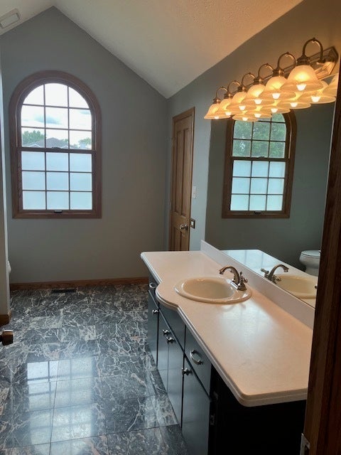 1606 Timberline Drive, Joliet, IL 60431 1606 Timberline Drive, Joliet, IL 60431