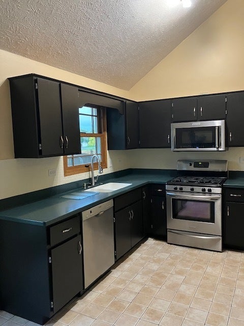 1606 Timberline Drive, Joliet, IL 60431 1606 Timberline Drive, Joliet, IL 60431