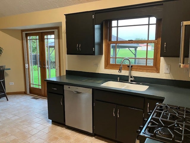 1606 Timberline Drive, Joliet, IL 60431 1606 Timberline Drive, Joliet, IL 60431