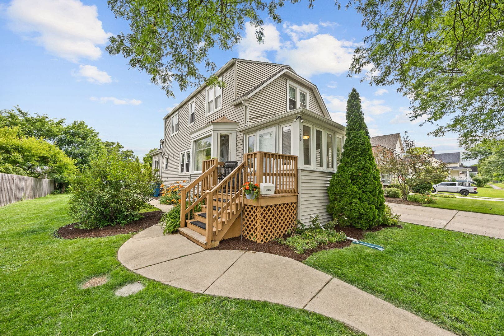 548 Prairie Avenue, Downers Grove, IL 60515