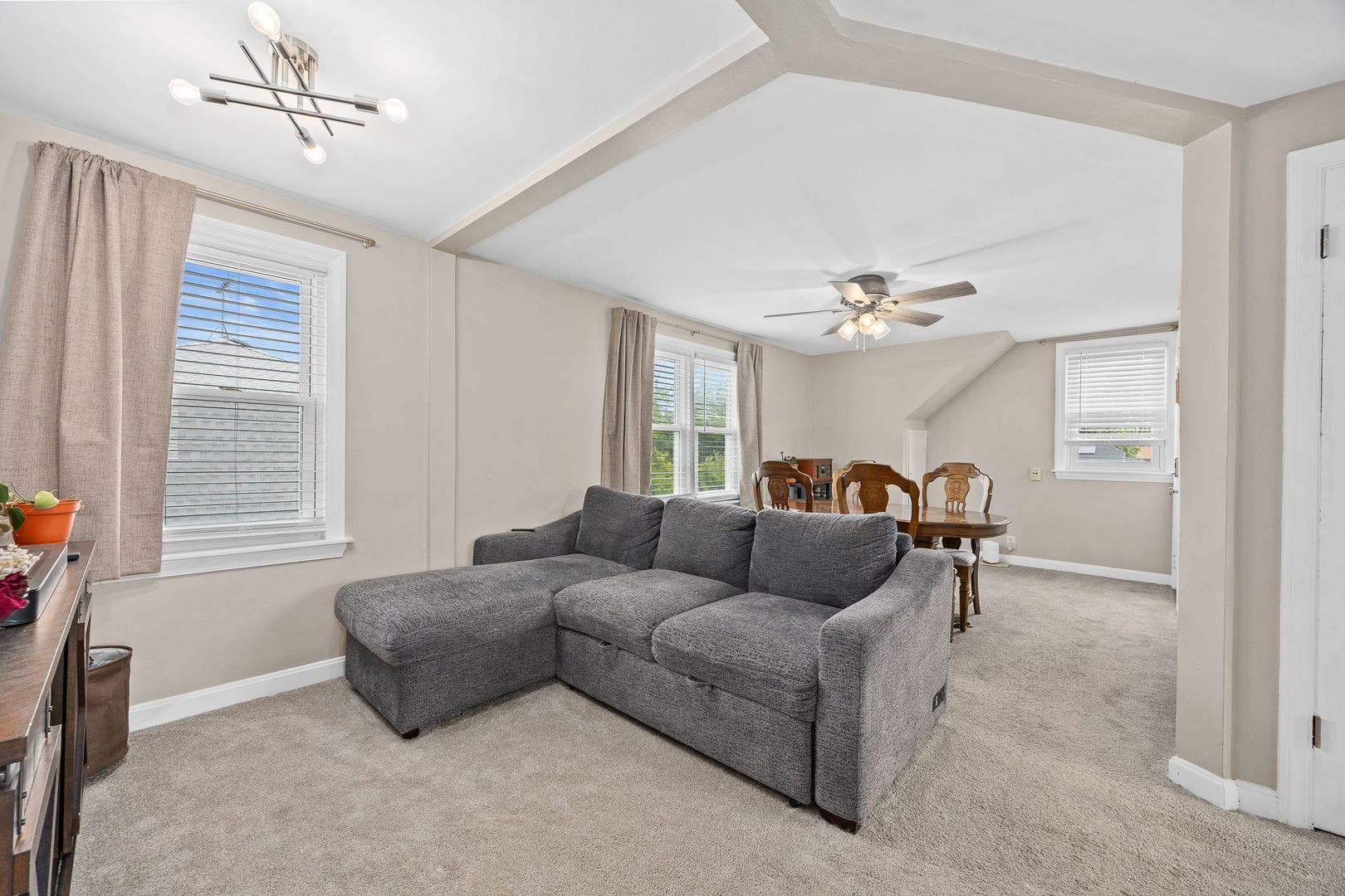 548 Prairie Avenue, Downers Grove, IL 60515