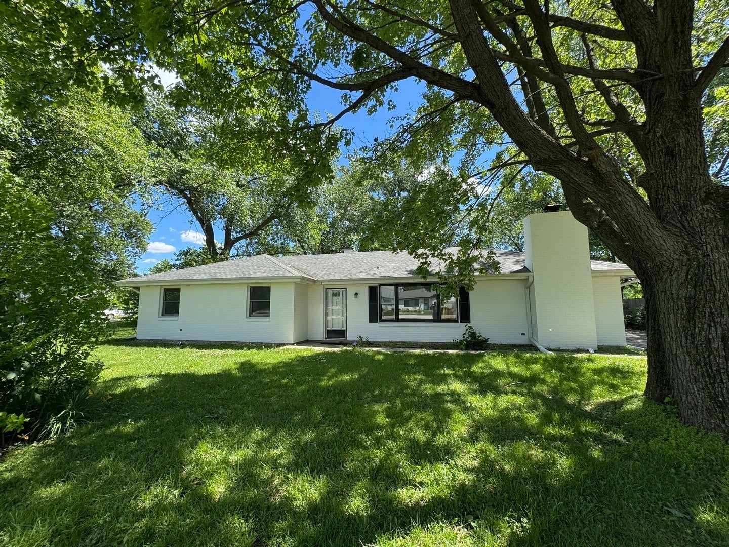 3100 Harris Drive, Joliet, IL 60431