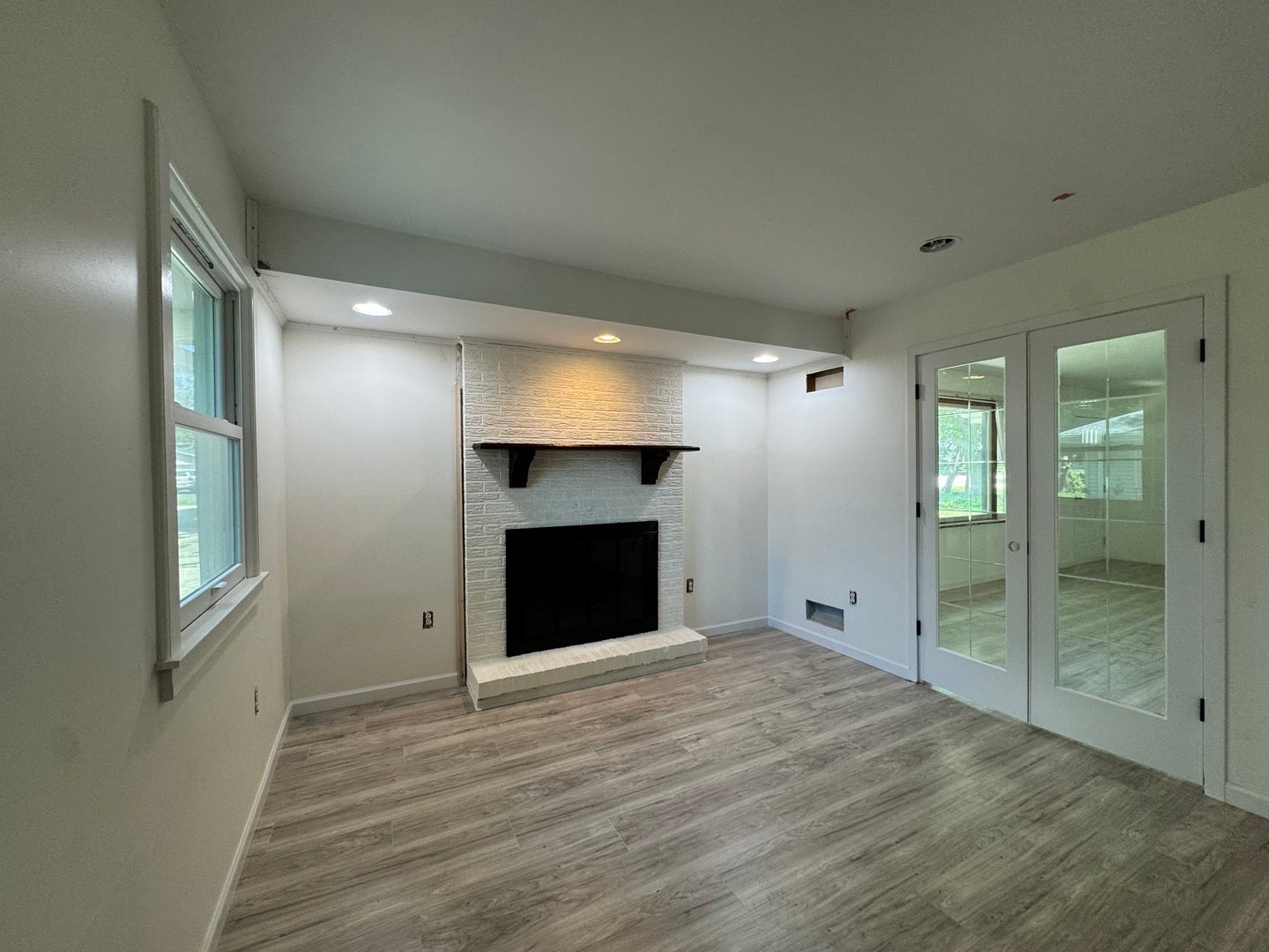 3100 Harris Drive, Joliet, IL 60431
