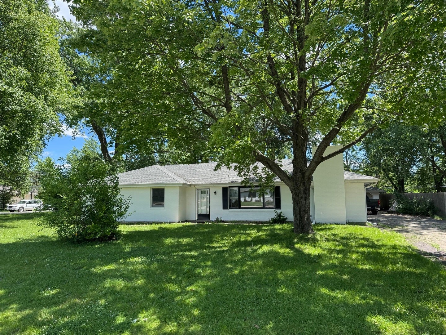 3100 Harris Drive, Joliet, IL 60431