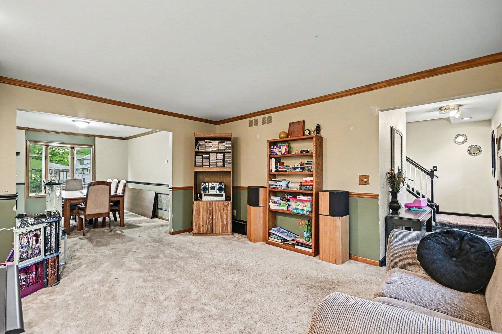 109 S Canyon Drive, Bolingbrook, IL 60490
