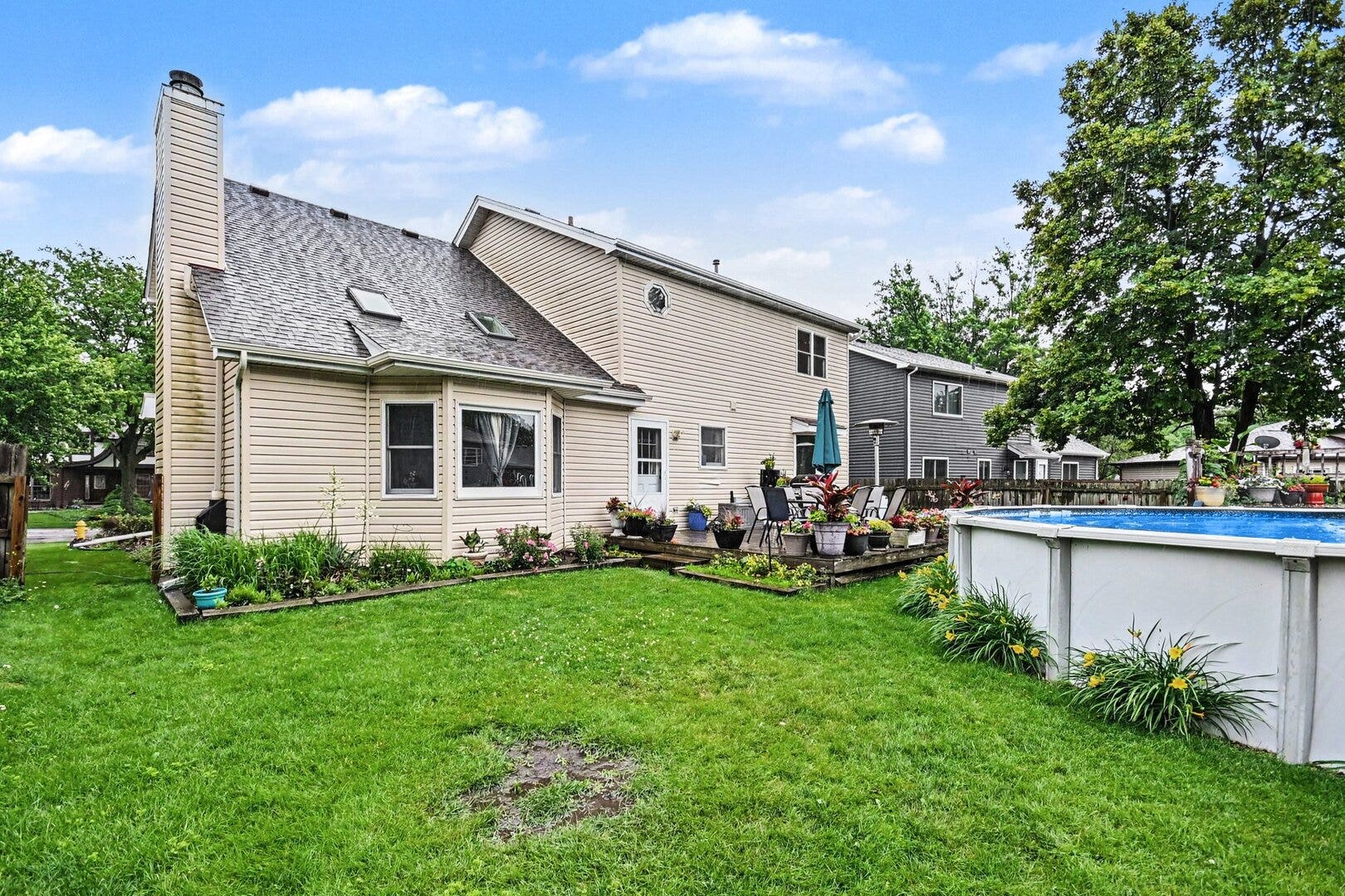 109 S Canyon Drive, Bolingbrook, IL 60490