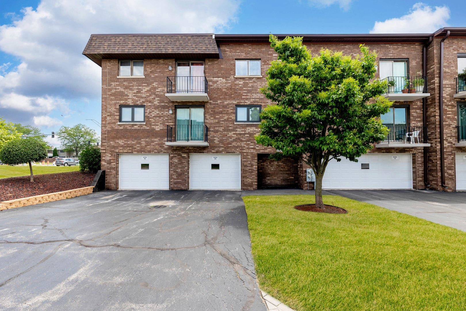 15701 Brassie Court, #2N, Orland Park, IL 60462 15701 Brassie Court, #2N, Orland Park, IL 60462