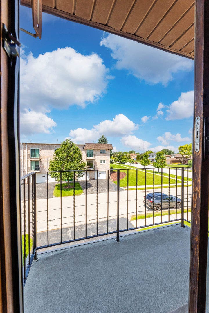 15701 Brassie Court, #2N, Orland Park, IL 60462 15701 Brassie Court, #2N, Orland Park, IL 60462