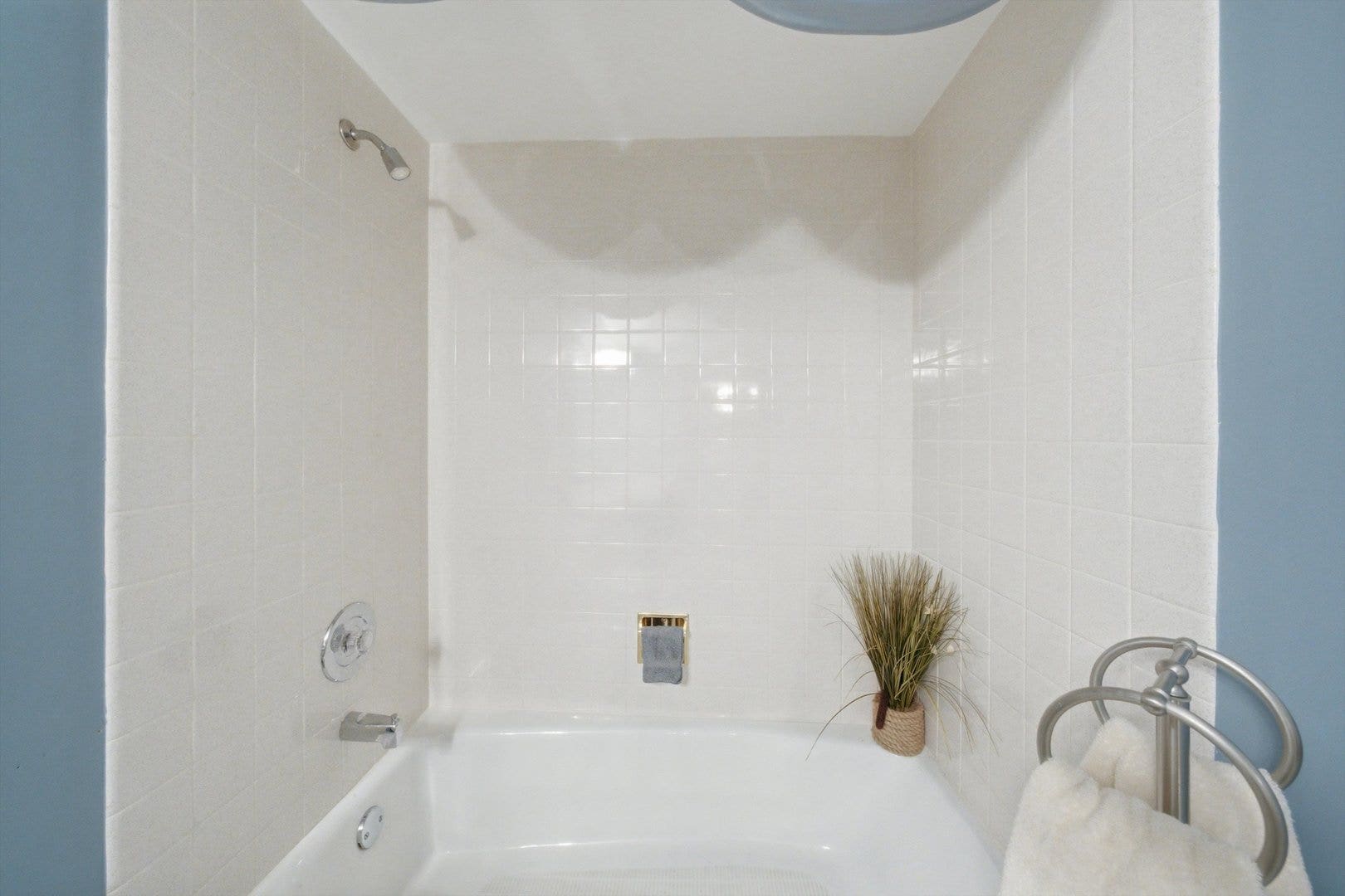 15712 OLD ORCHARD Court, #1S, Orland Park, IL 60462 15712 OLD ORCHARD Court, #1S, Orland Park, IL 60462
