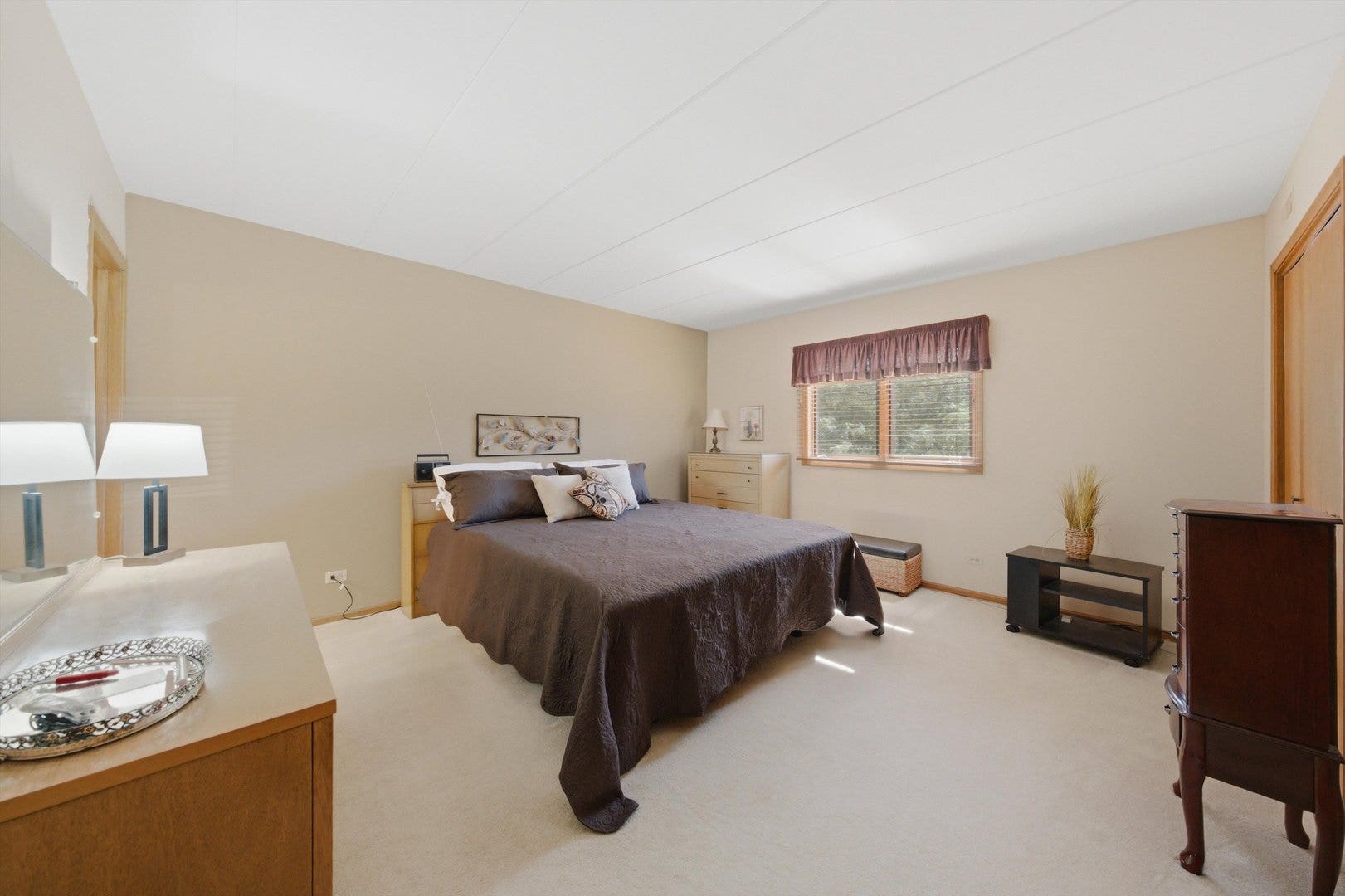 15712 OLD ORCHARD Court, #1S, Orland Park, IL 60462 15712 OLD ORCHARD Court, #1S, Orland Park, IL 60462