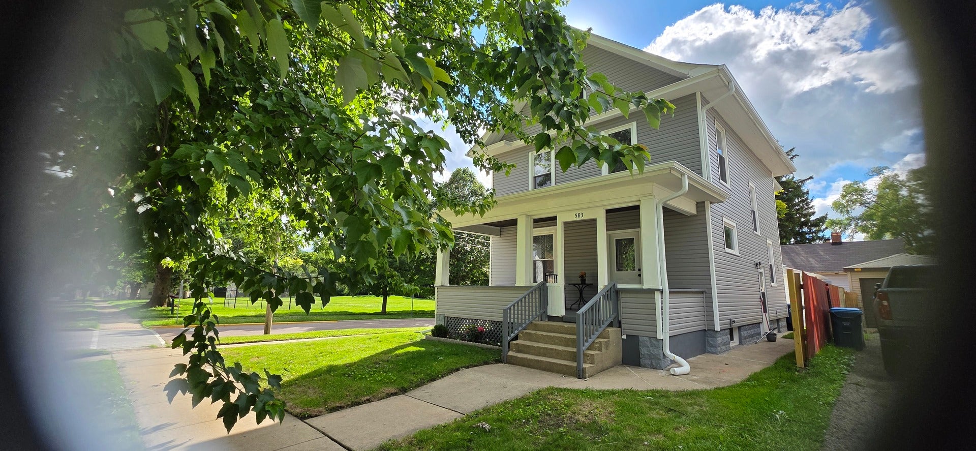 583 S Lasalle Avenue, Aurora, IL 60505 583 S Lasalle Avenue, Aurora, IL 60505