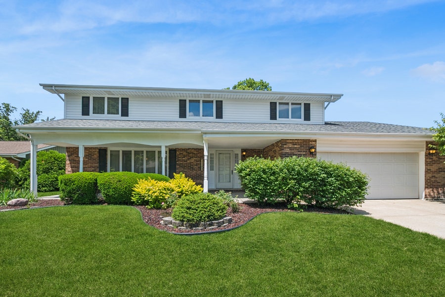 Property photo for 11852 Oregon Trail, Orland Park, IL