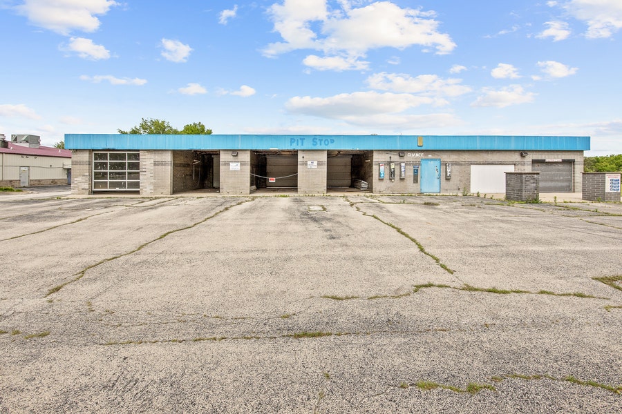Property photo for 310 W North Street, Manhattan, IL