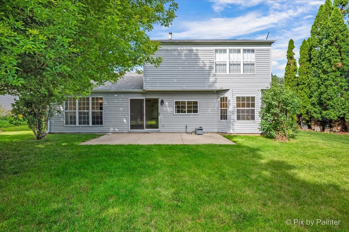 1755 Mission Hills Drive, Elgin, IL 60123 1755 Mission Hills Drive, Elgin, IL 60123