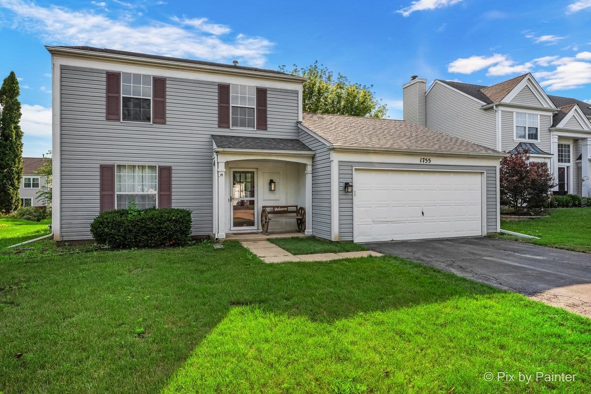 1755 Mission Hills Drive, Elgin, IL 60123 1755 Mission Hills Drive, Elgin, IL 60123