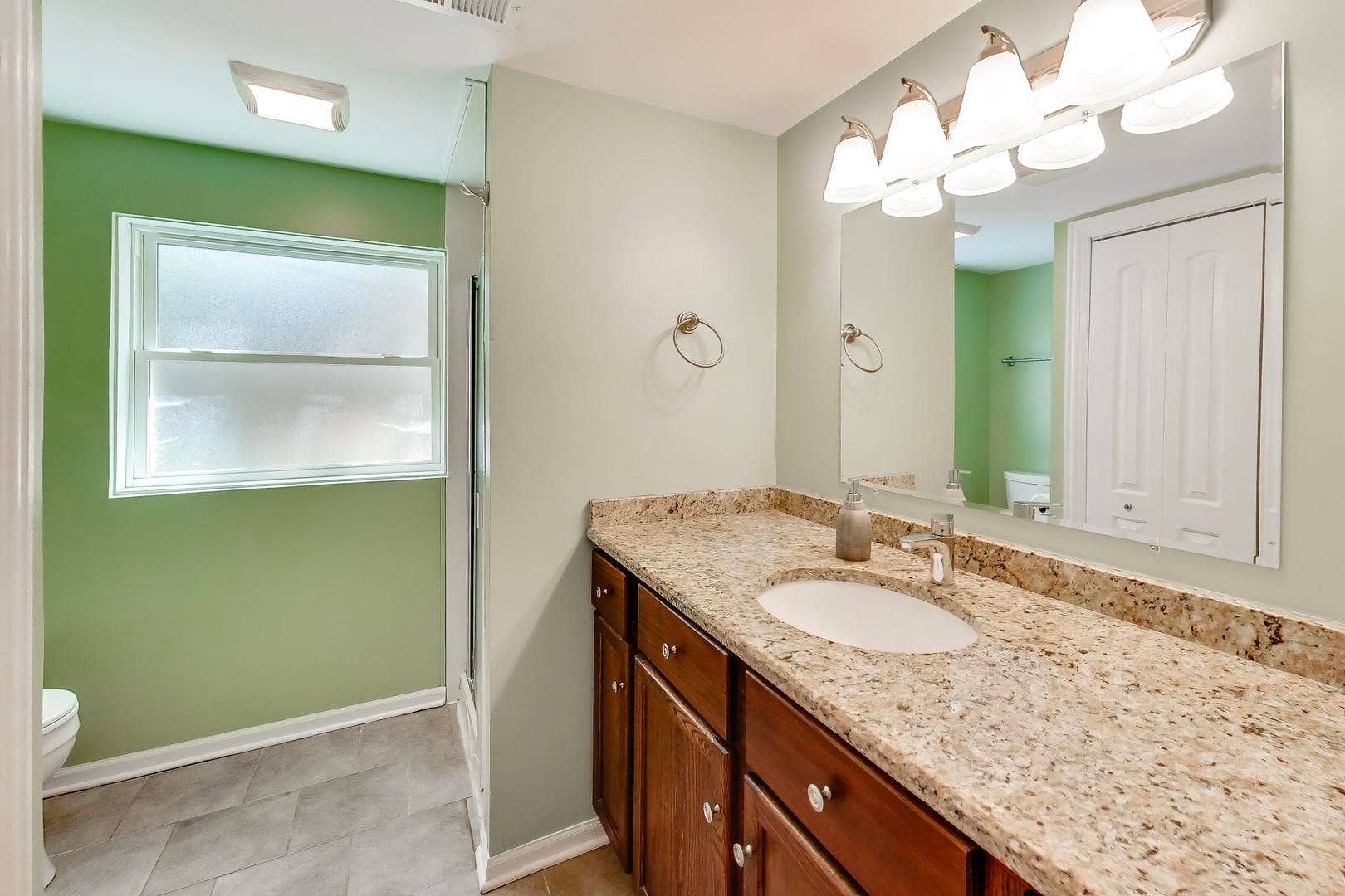 14425 Greenland Avenue, Orland Park, IL 60462 14425 Greenland Avenue, Orland Park, IL 60462