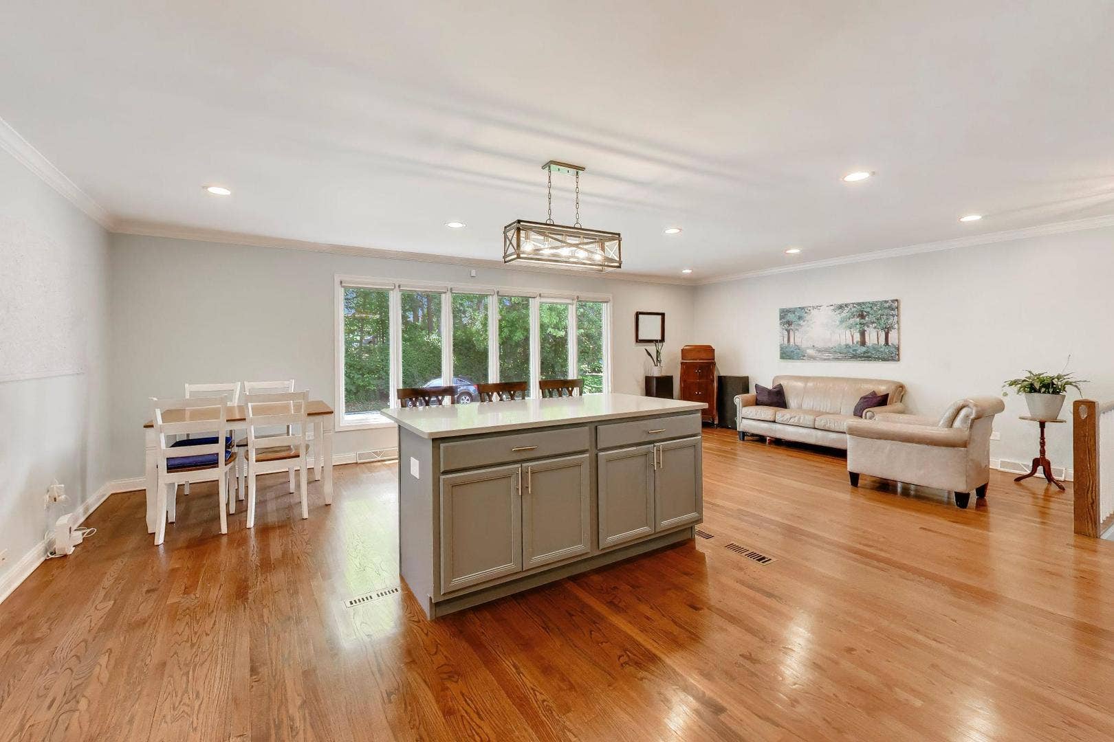 14425 Greenland Avenue, Orland Park, IL 60462 14425 Greenland Avenue, Orland Park, IL 60462