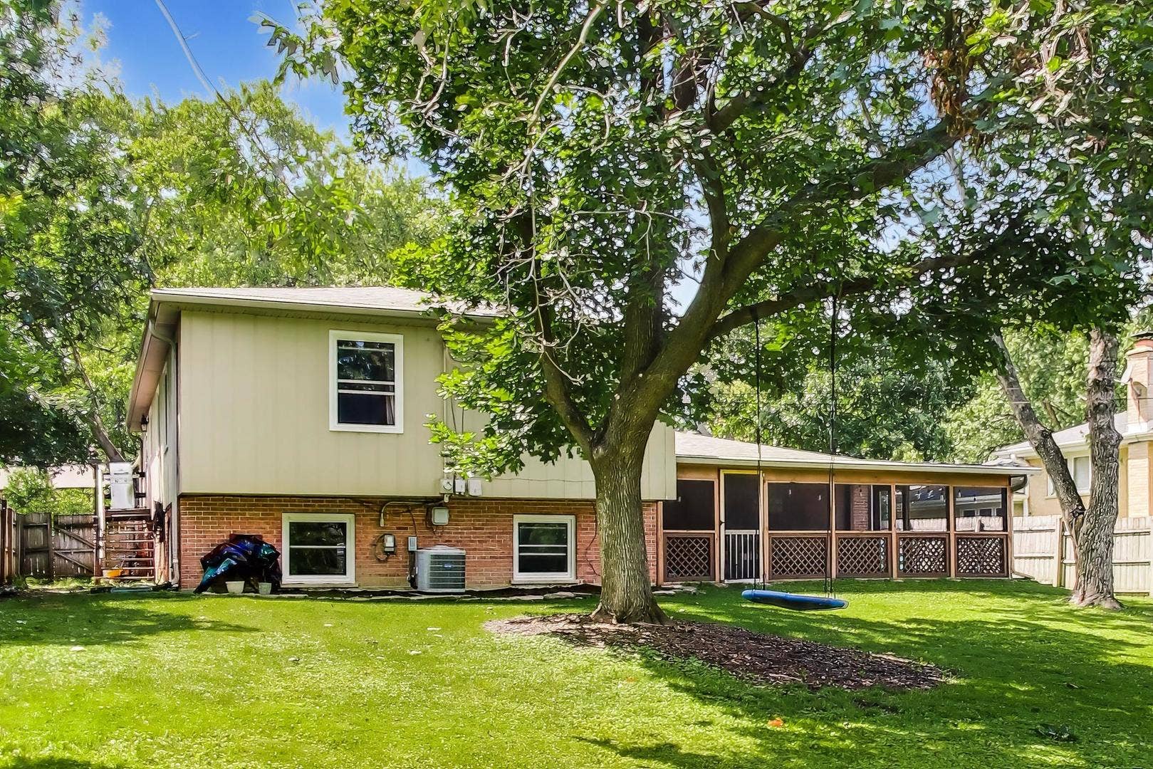 14425 Greenland Avenue, Orland Park, IL 60462 14425 Greenland Avenue, Orland Park, IL 60462