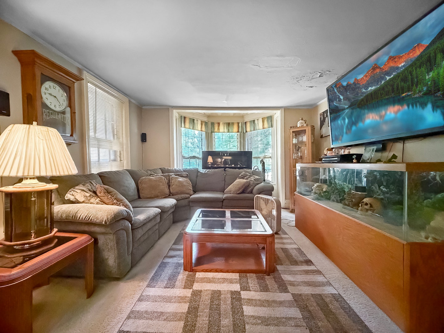 518 E 10th Street, Lockport, IL 60441 518 E 10th Street, Lockport, IL 60441