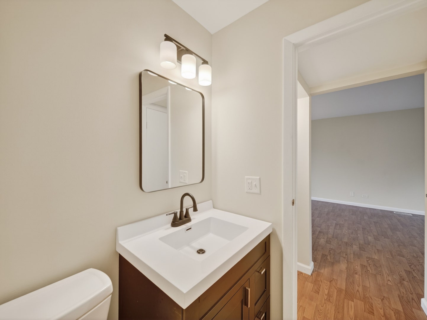 228 Dakota Court, #A, Bolingbrook, IL 60440 228 Dakota Court, #A, Bolingbrook, IL 60440