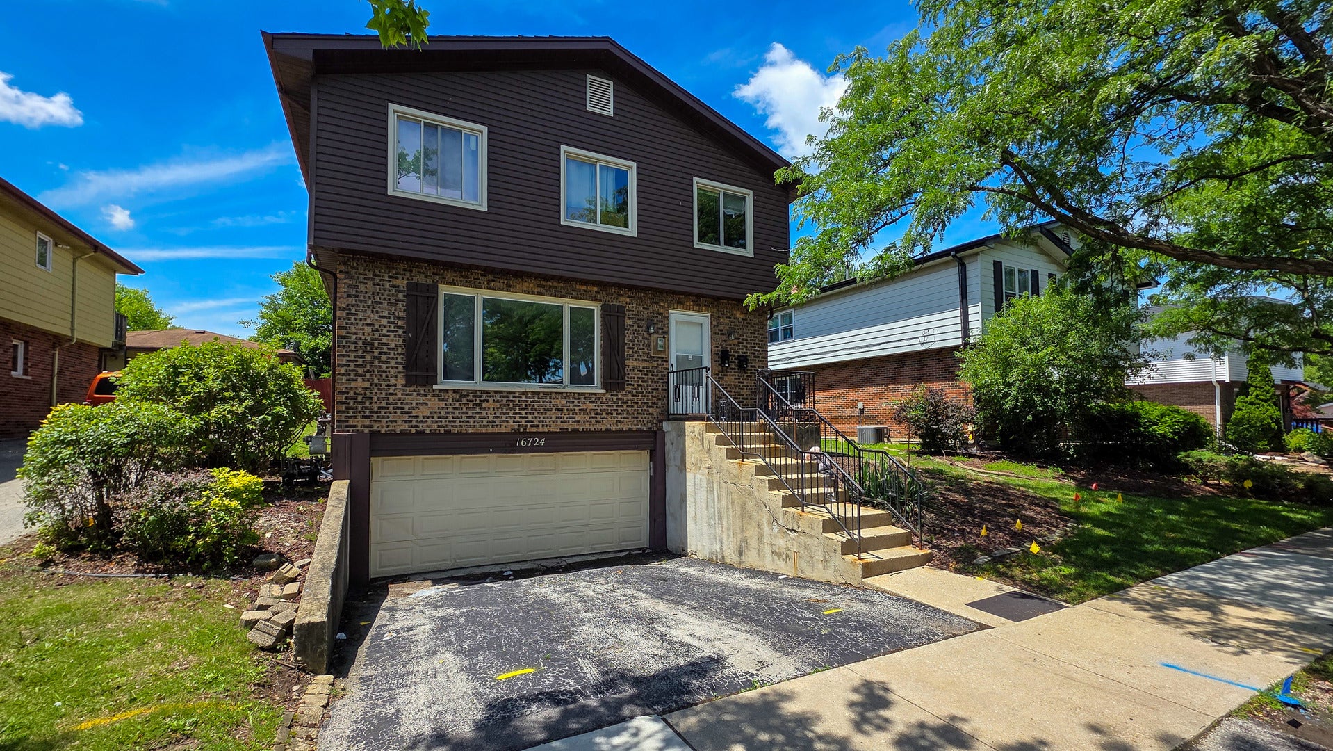 16724 Hillside Place, #1, Tinley Park, IL 60477