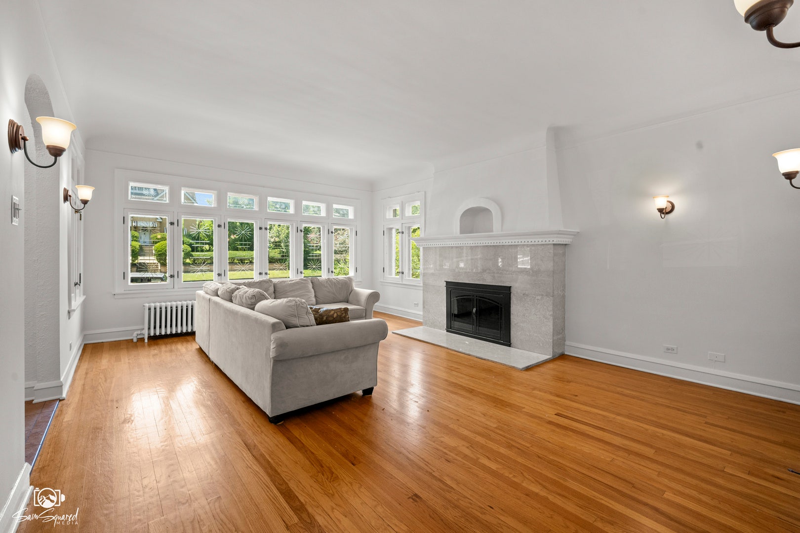 9237 S Longwood Drive, Chicago, IL 60643 9237 S Longwood Drive, Chicago, IL 60643