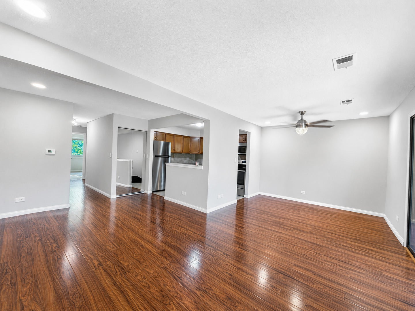15137 Quail Hollow Drive, #206, Orland Park, IL 60462 15137 Quail Hollow Drive, #206, Orland Park, IL 60462