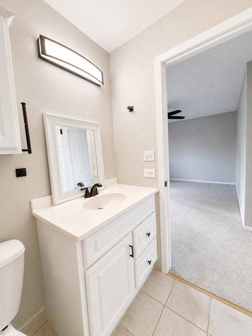15137 Quail Hollow Drive, #206, Orland Park, IL 60462 15137 Quail Hollow Drive, #206, Orland Park, IL 60462