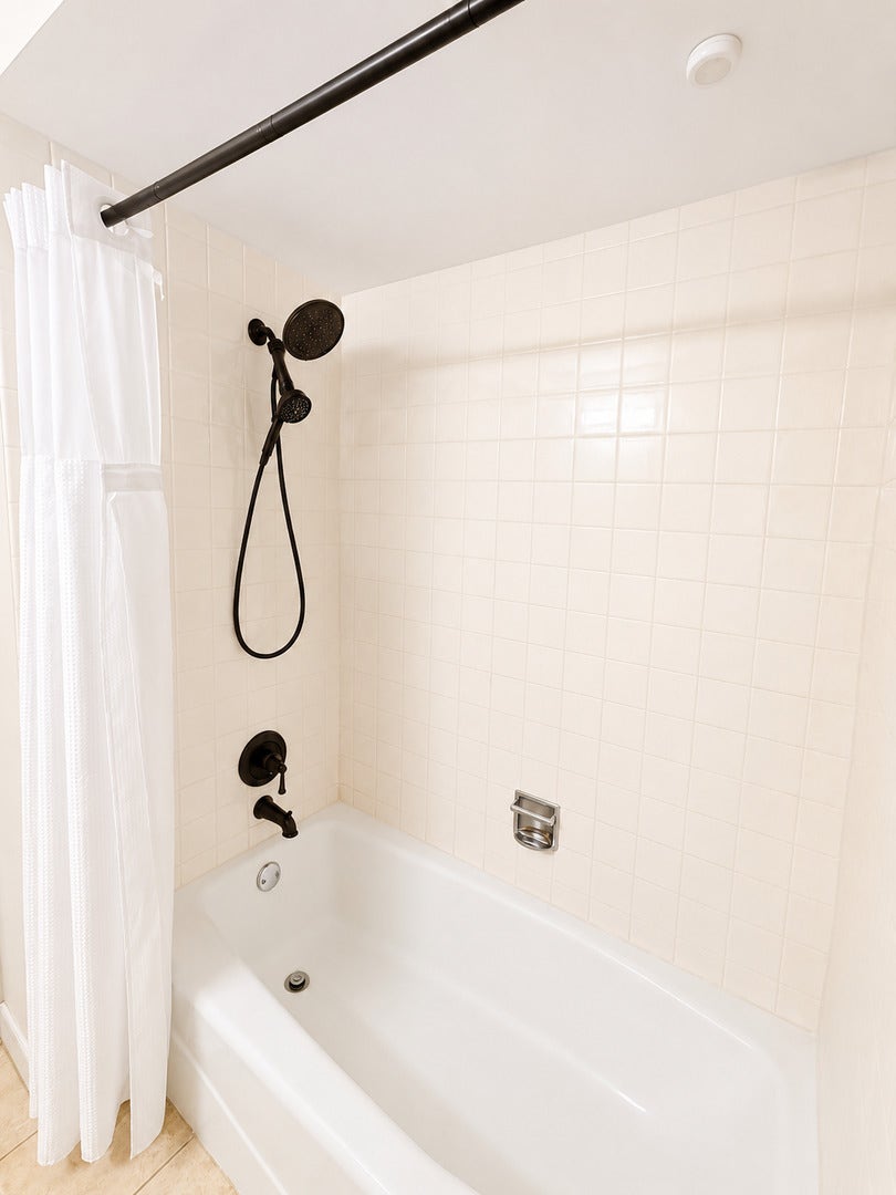 15137 Quail Hollow Drive, #206, Orland Park, IL 60462 15137 Quail Hollow Drive, #206, Orland Park, IL 60462