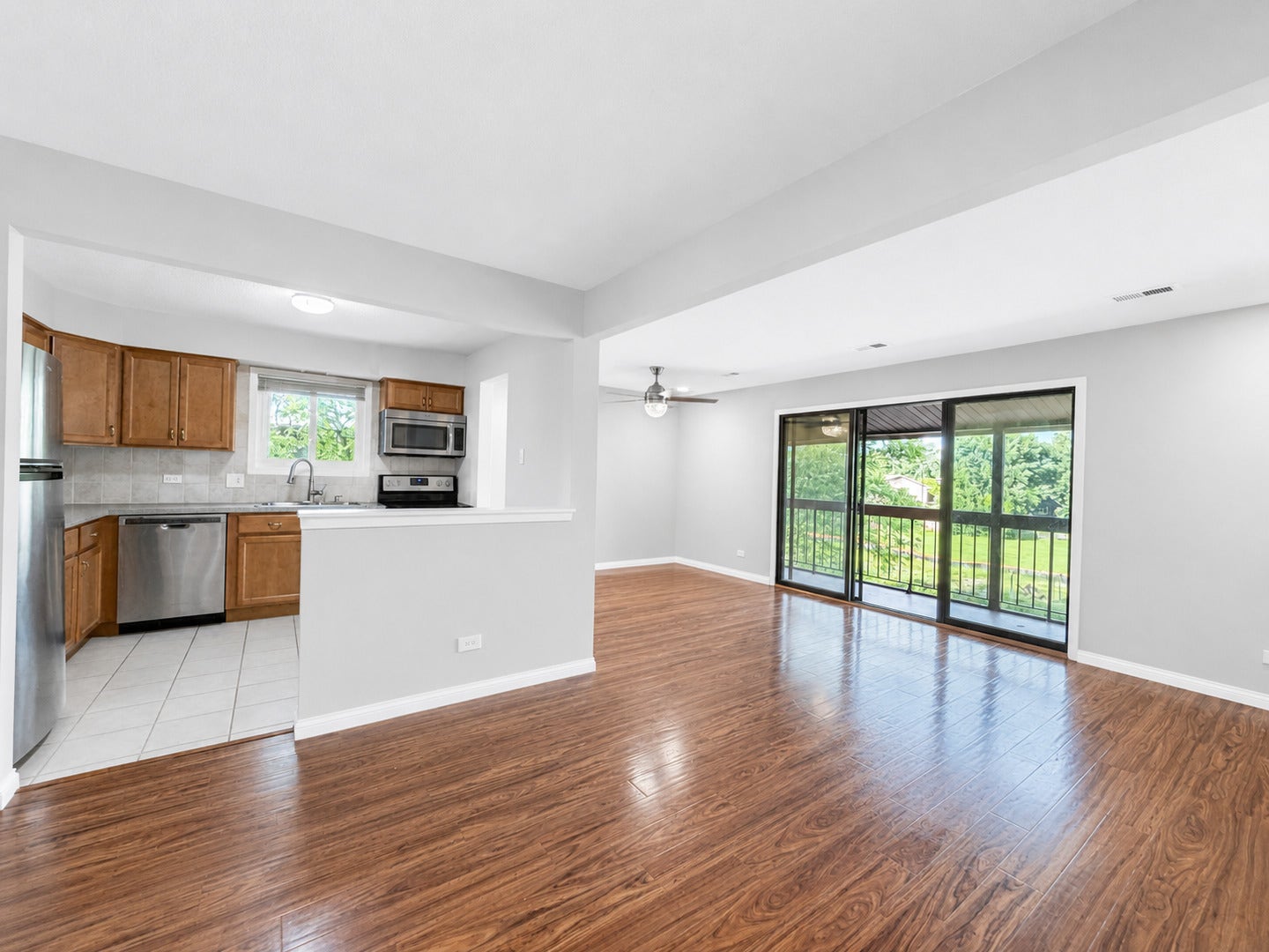 15137 Quail Hollow Drive, #206, Orland Park, IL 60462 15137 Quail Hollow Drive, #206, Orland Park, IL 60462