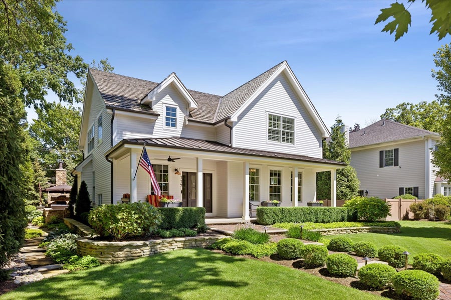 Property photo for 117 S Maple Street, Frankfort, IL