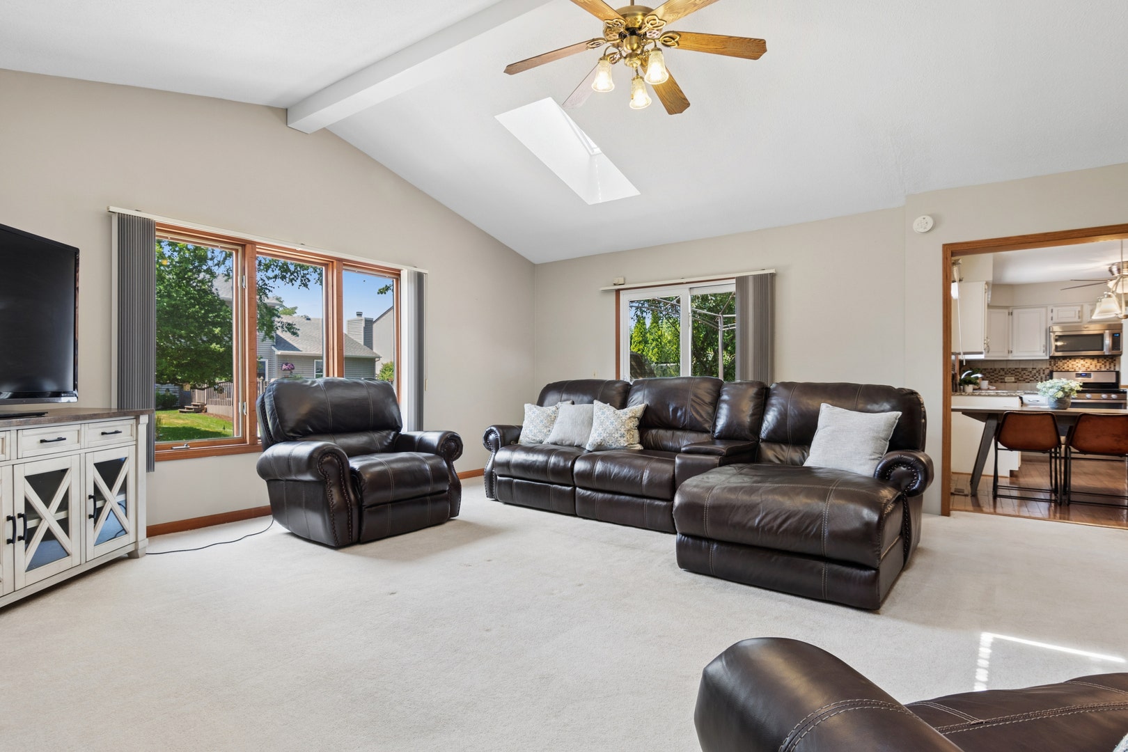 604 Shenandoah Trail, Elgin, IL 60123 604 Shenandoah Trail, Elgin, IL 60123