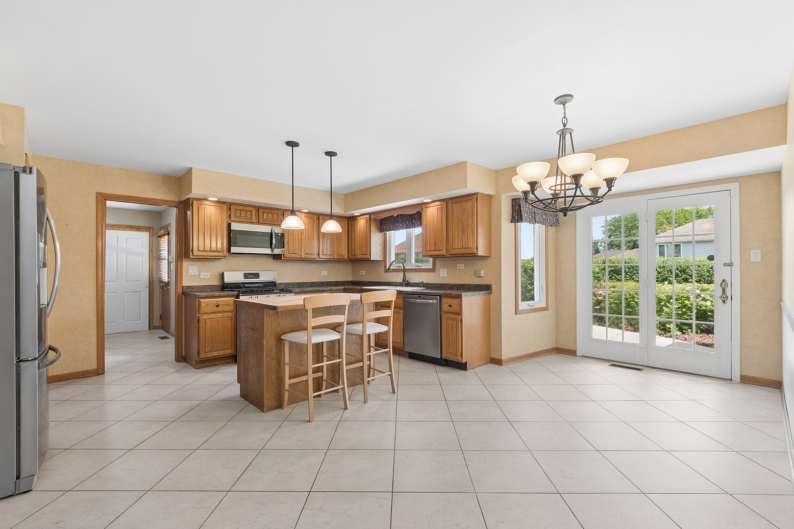 14427 Country Club Lane, Orland Park, IL 60462 14427 Country Club Lane, Orland Park, IL 60462