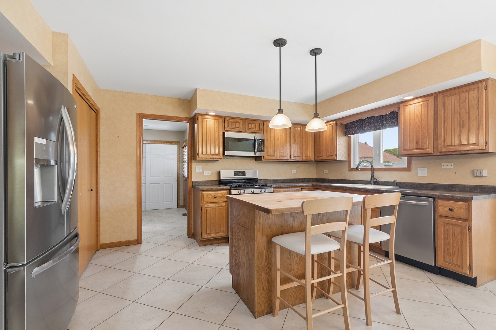14427 Country Club Lane, Orland Park, IL 60462 14427 Country Club Lane, Orland Park, IL 60462