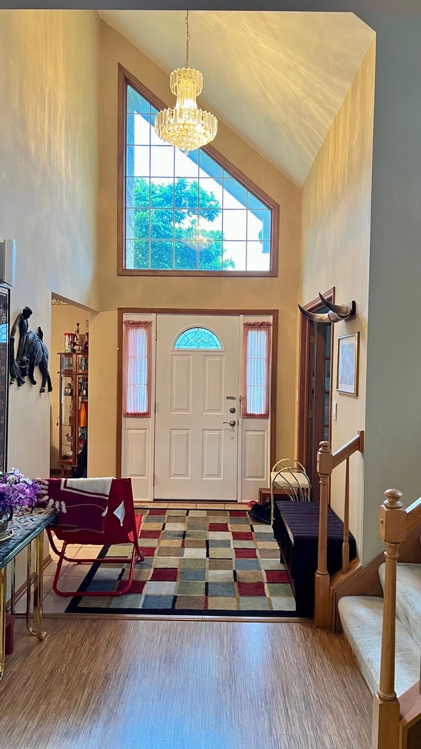 2460 Otter Creek Lane, Elgin, IL 60123 2460 Otter Creek Lane, Elgin, IL 60123