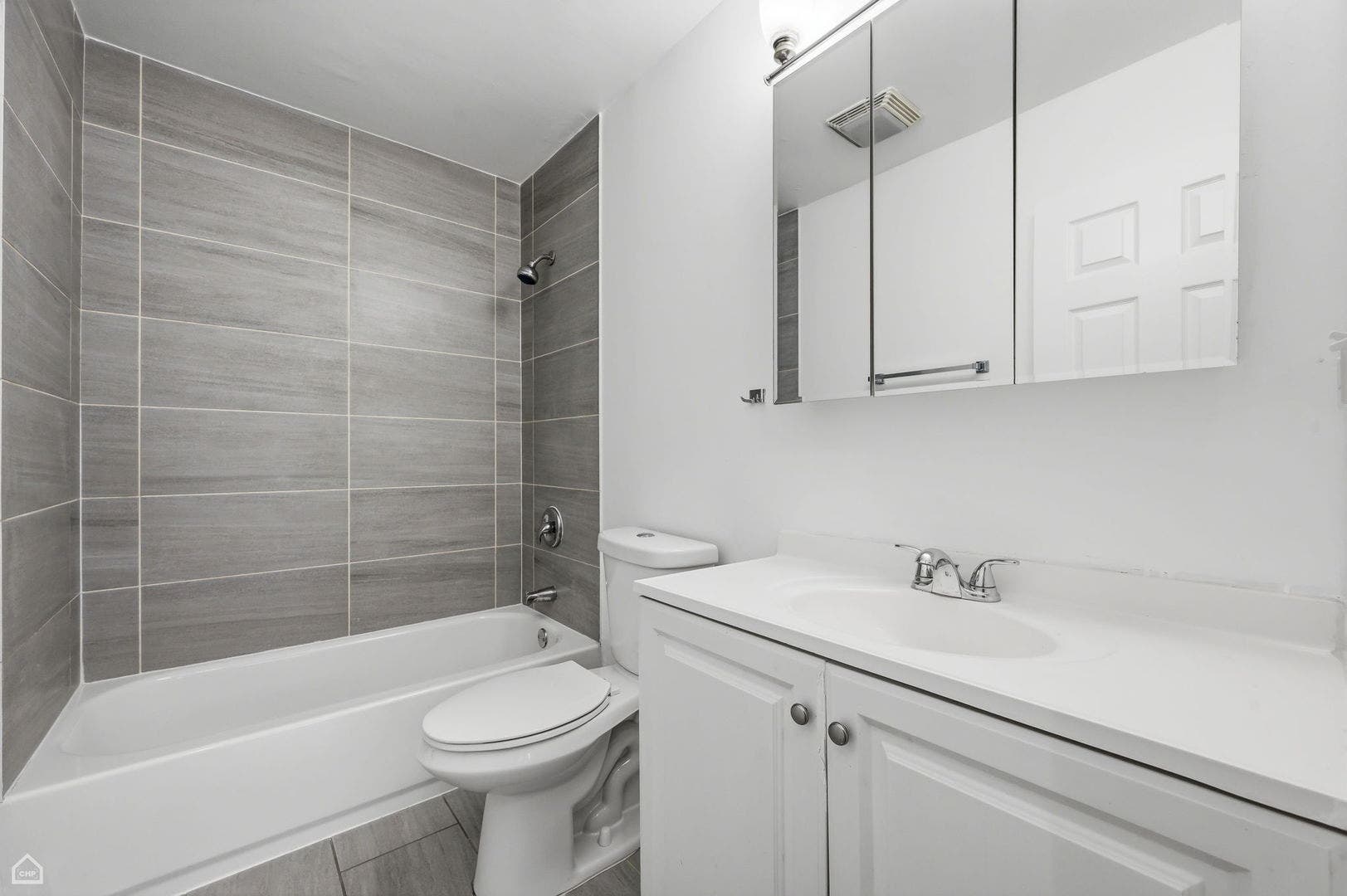 13 Elm Court, #1, Bolingbrook, IL 60440 13 Elm Court, #1, Bolingbrook, IL 60440