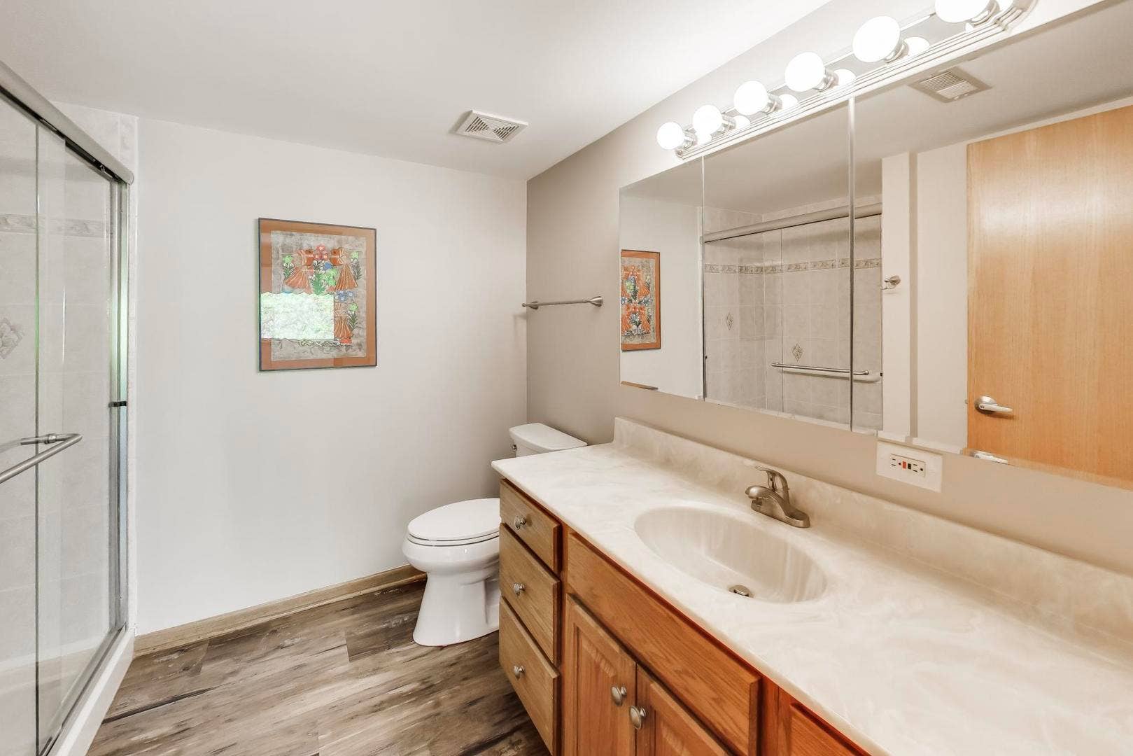 9750 Koch Court, #2F, Orland Park, IL 60467 9750 Koch Court, #2F, Orland Park, IL 60467