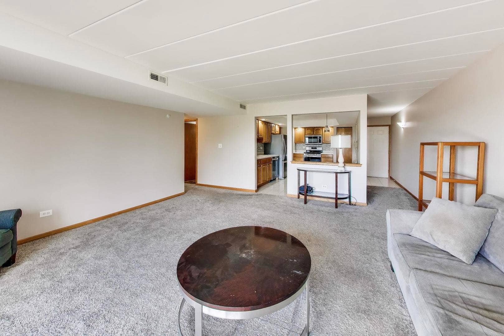 9750 Koch Court, #2F, Orland Park, IL 60467 9750 Koch Court, #2F, Orland Park, IL 60467