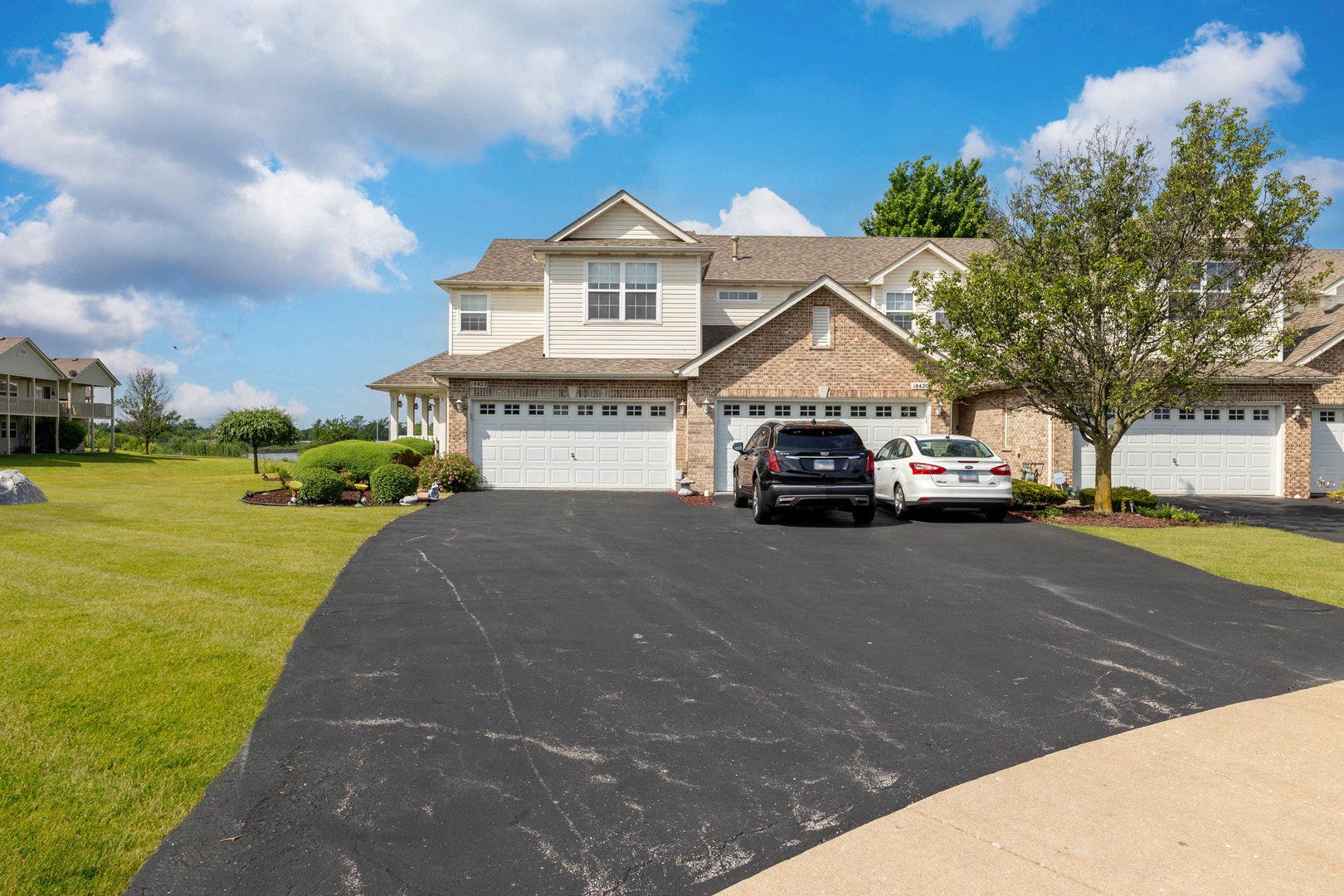18422 Century Court, Tinley Park, IL 60477 18422 Century Court, Tinley Park, IL 60477