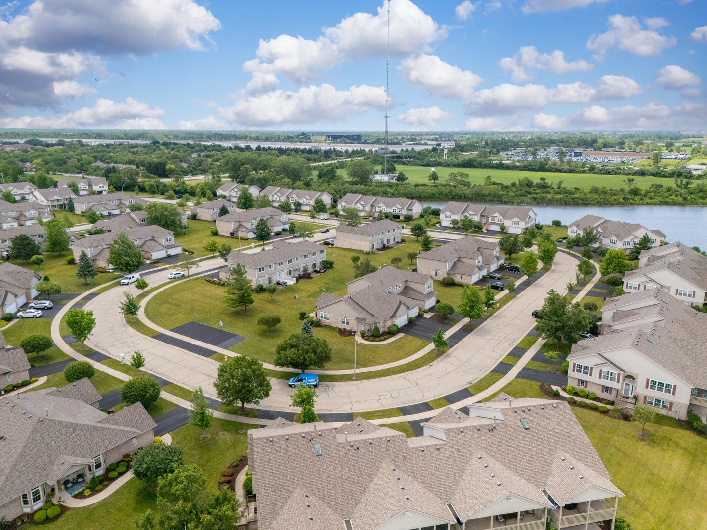 18422 Century Court, Tinley Park, IL 60477 18422 Century Court, Tinley Park, IL 60477