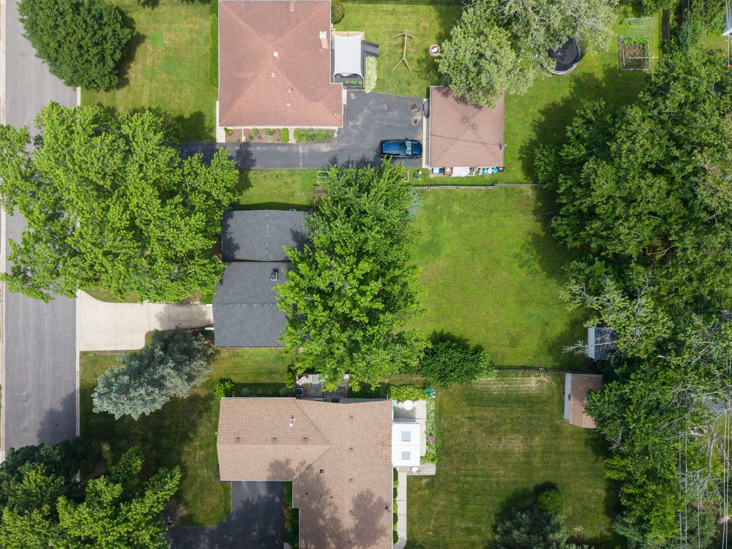 6029 Grand Avenue, Downers Grove, IL 60516
